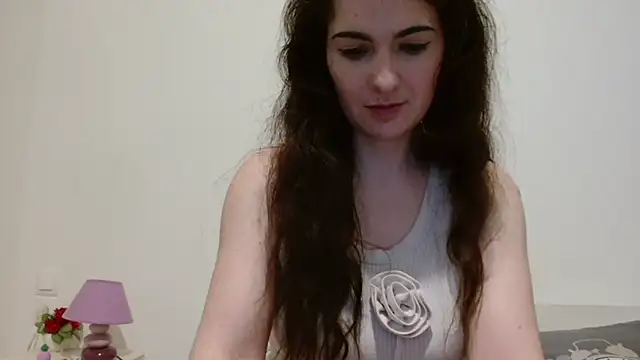 desirmiss1 online show from June 21, 9:35 am