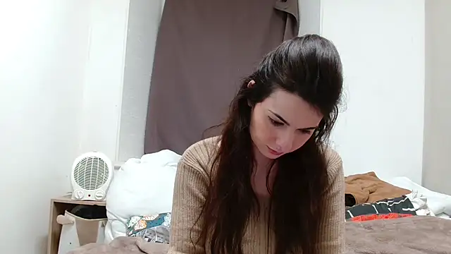 desirmiss1 online show from December 20, 8:29 am