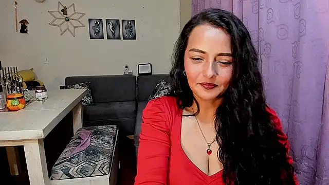 emma luxy online show from April 30, 1:22 am