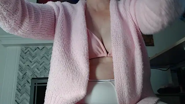 AuroraWillows online show from February 16, 7:52 am