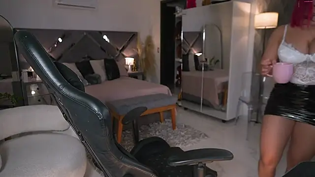 KateOwens online show from September 22, 10:46 am