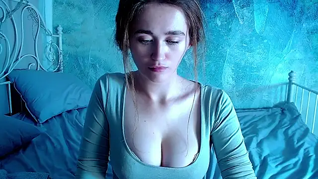 millllina online show from September 20, 2:26 pm