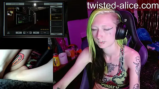 alicewonder09 online show from April 13, 8:04 am