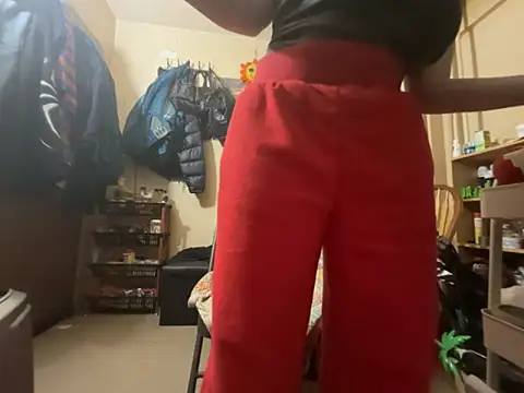 Snowbunnycake 131 online show from March 9, 9:56 am