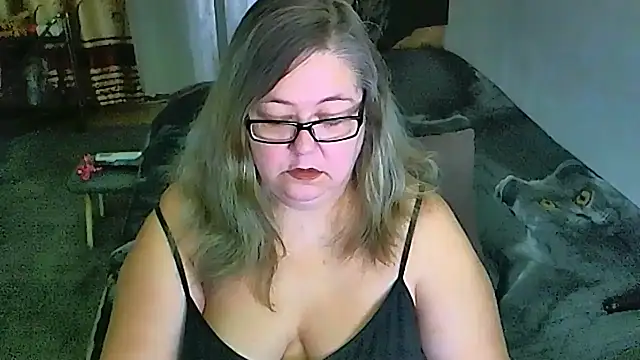 sex2 online show from April 3, 12:30 am