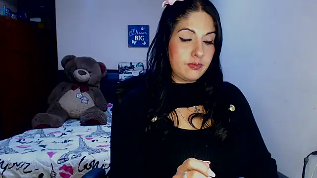 Snapshot of sahtlove1 chatting on September 27, 1:46 am sahtlove1 online show from September 27, 1:46 am