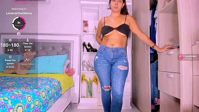 sharonDulce online show from October 5, 2:05 am