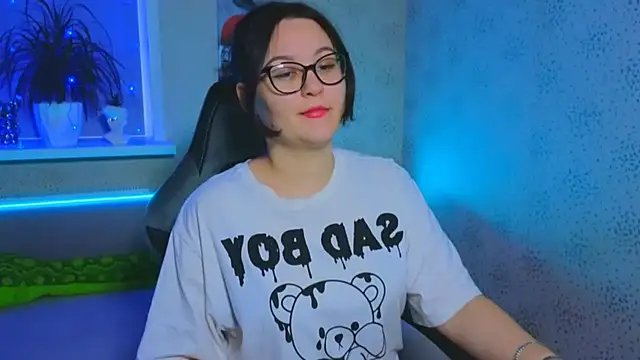 EsterLogan online show from November 18, 11:33 am