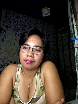 Snapshot of lovely_samxxx24 chatting on September 14, 1:14 am lovely samxxx24 online show from September 14, 1:14 am