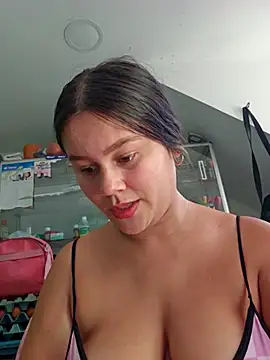 sweet lucia online show from January 17, 3:08 pm