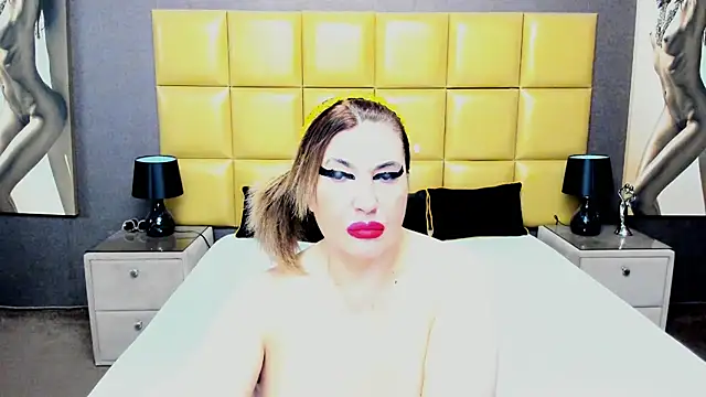 KiraLeila online show from October 24, 1:01 am