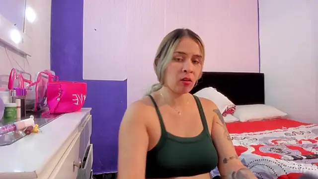 Snapshot of Byanca_Winklar chatting on September 10, 6:30 pm Byanca Winklar online show from September 10, 6:30 pm