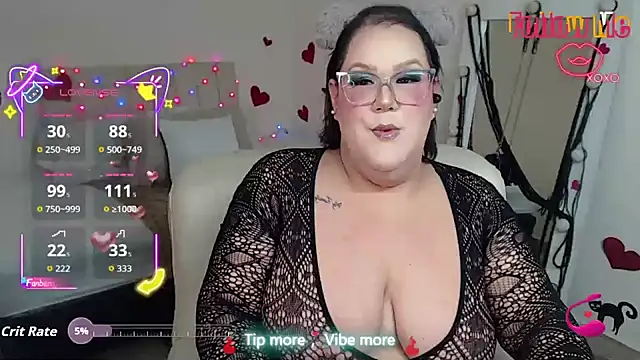 GiannaMorrys online show from November 9, 3:46 am