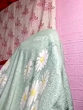 Cutie body11 online show from July 25, 3:24 am