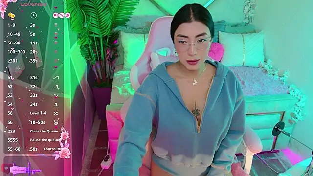 shanon- online show from March 4, 8:26 pm