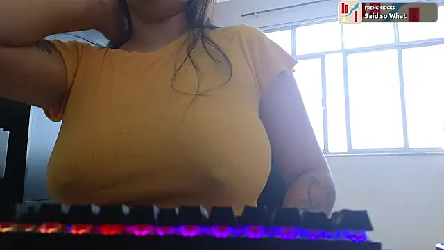 feluriana online show from September 12, 2:35 pm