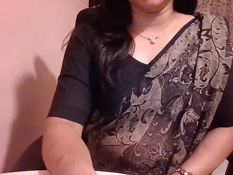 Pinky 4 online show from February 15, 6:29 pm