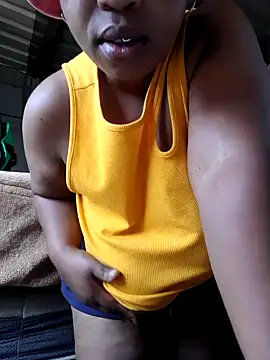 winterqueenx online show from March 18, 8:52 am