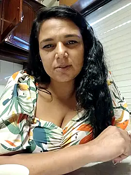 Monick17 online show from October 11, 4:10 pm