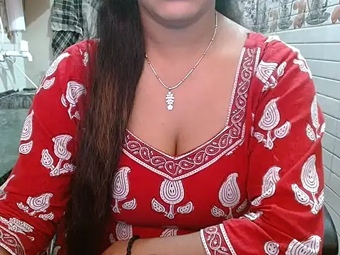 LovingPihu online show from March 28, 8:36 am