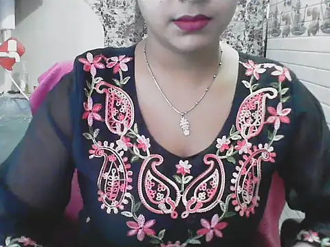 LovingPihu online show from May 30, 5:27 am