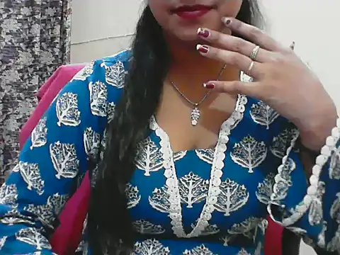 LovingPihu online show from May 8, 5:21 am