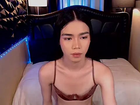 VerSexTs online show from June 13, 6:00 am