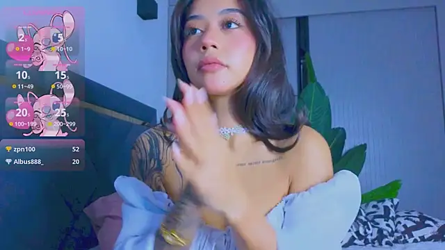 Mia Tin online show from October 4, 5:50 pm