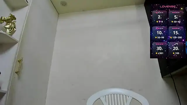 SexyFatHugeCock online show from November 12, 5:05 am