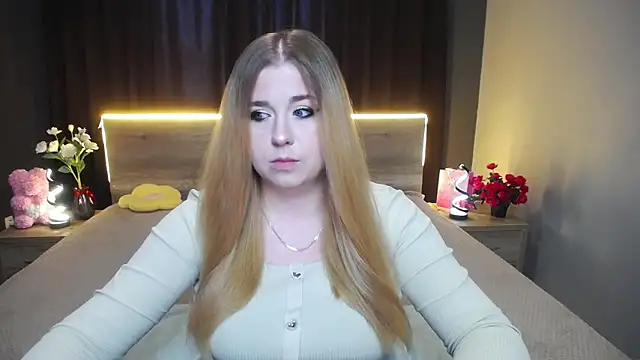 JessikaDaniel online show from November 14, 7:30 am