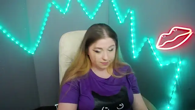 JessikaDaniel online show from April 11, 7:45 am