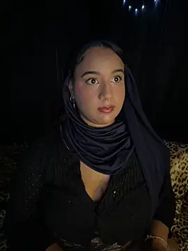 Snapshot of Maryam_yamal chatting on September 19, 9:25 pm Maryam yamal online show from September 19, 9:25 pm