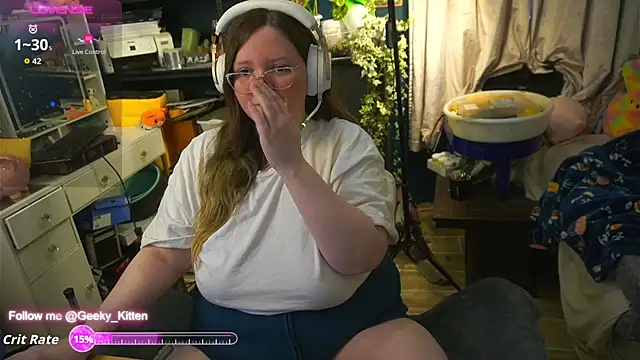 Geeky Kitten online show from September 9, 1:44 pm