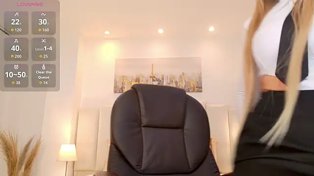 Lizz Tayler online show from July 26, 12:29 am