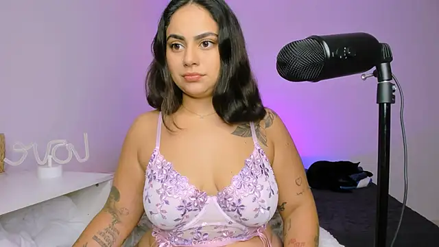 susy angel online show from February 7, 1:31 am