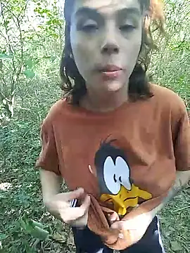 mariamac420 online show from April 24, 6:33 pm