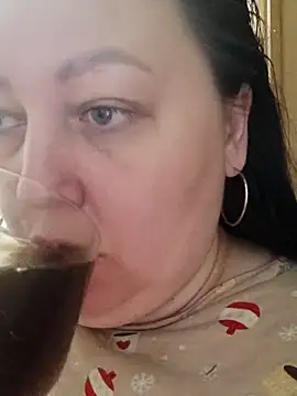 Rini333 online show from November 18, 11:33 am