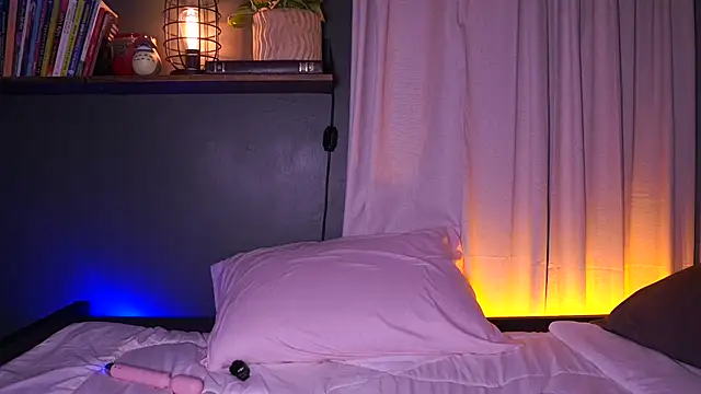camila3   online show from July 25, 5:53 pm
