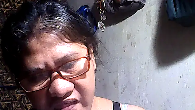 sweetsosie18 online show from March 27, 8:59 am