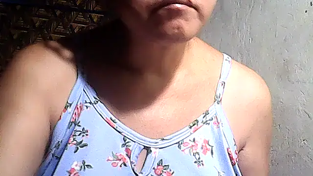sweetsosie18 online show from July 28, 9:47 pm