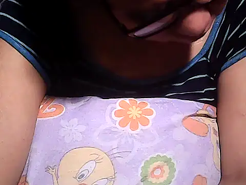 sweetsosie18 online show from November 27, 6:33 pm