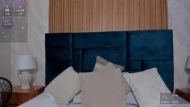 Kareena chopra online show from February 18, 12:37 pm