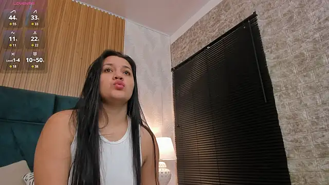 Kareena chopra online show from March 16, 12:20 pm