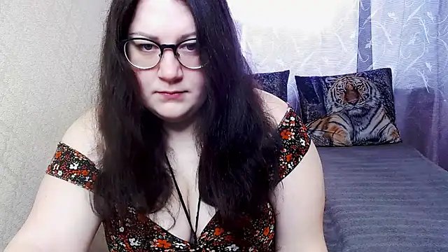 Sindy Jeniceee online show from February 13, 9:11 am