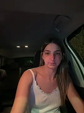 DoriDeluxe66 online show from June 20, 8:56 pm