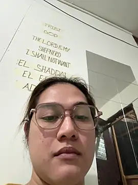 MarieLoveGlamorous online show from March 18, 12:54 pm