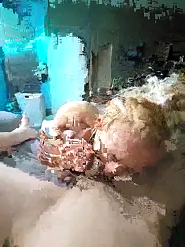 BreakBread974 online show from December 5, 4:19 pm