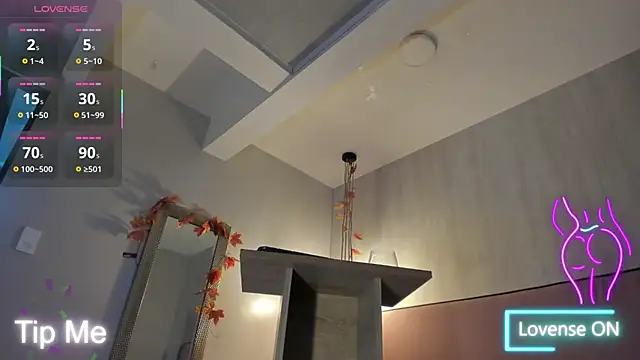 bonie lov online show from November 14, 10:43 pm