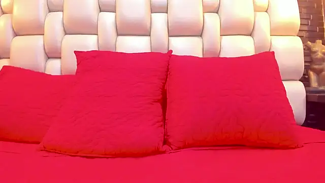 Snapshot of Salo_Heaven chatting on September 10, 1:55 pm Salo Heaven online show from September 10, 1:55 pm