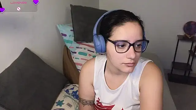 blue  moon  online show from April 10, 3:56 am